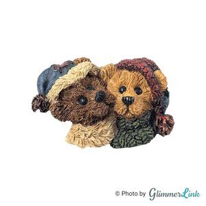 Vintage Boyds Bear Couple in Winter Hats Christmas Holidays Resin Brooch